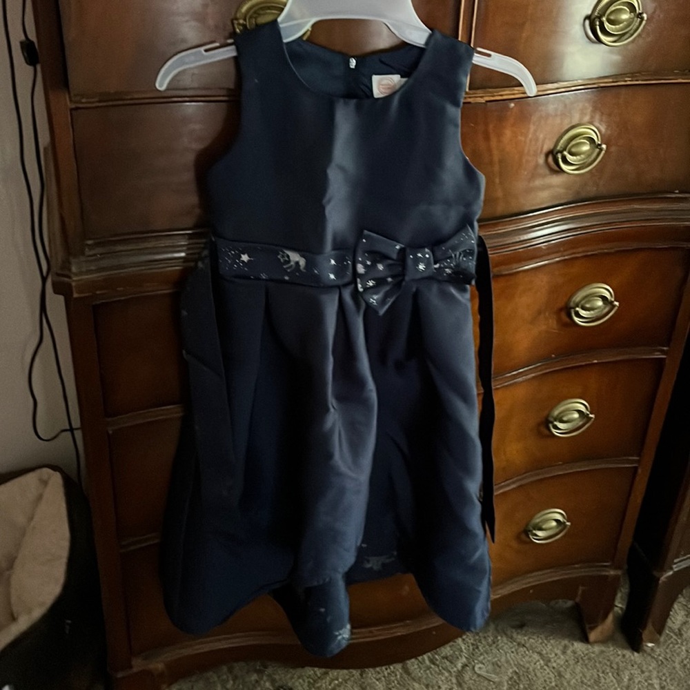 Girls dress